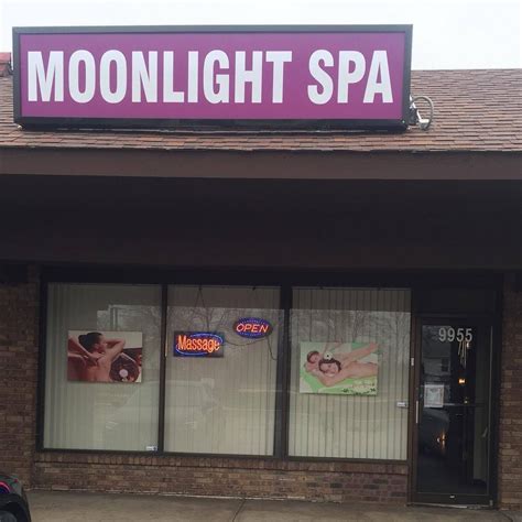 moonlight spa