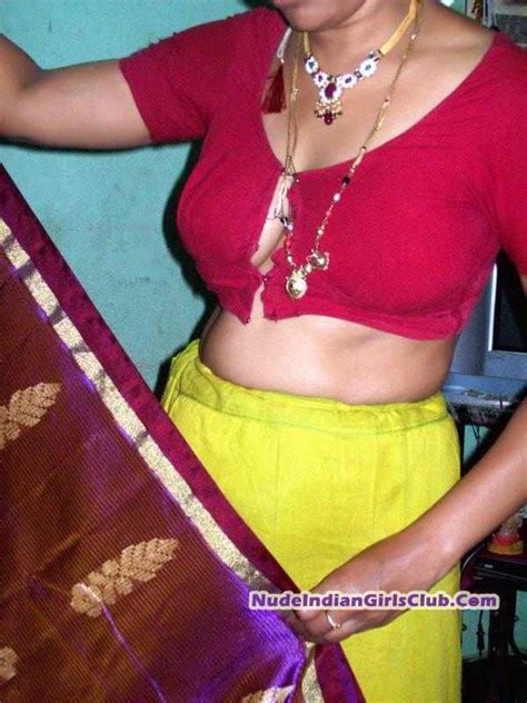 Delhi Mature Aunty Stripping Her Saree Blouse Paiticoat Online Hot World