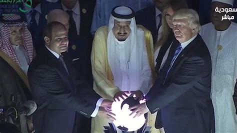 trumps pic  glowing orb enchants  internet    funniest tweets world news