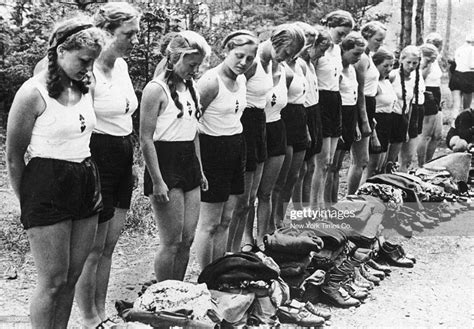 list of synonyms and antonyms of the word hitler youth women