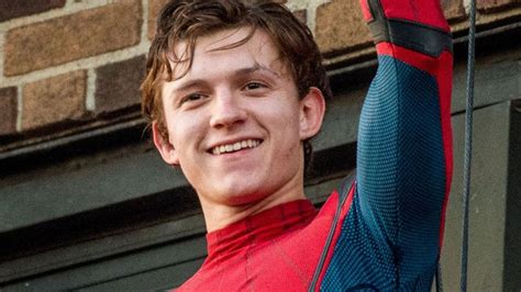 Endgame Directors Apologize To Tom Holland