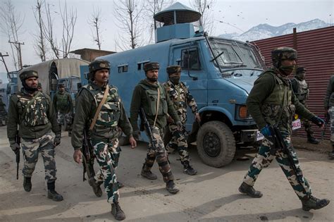 indian soldiers  killed  raids  militants  jammu  kashmir