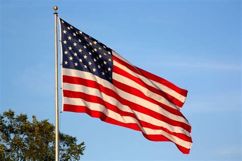 american flag rules  displaying    flagpole manassas