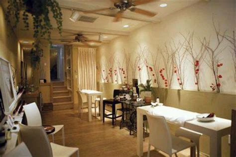 nailbar nail spa organic nails beauty salon decor