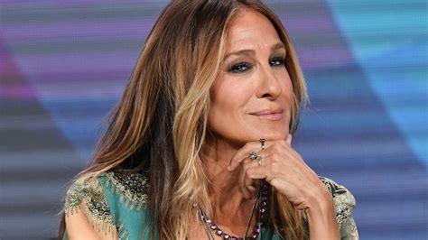 sarah jessica parker wanted to quit sex and the city after the pilot