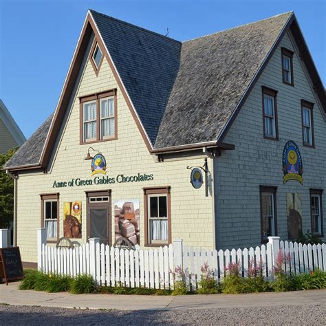 avonlea village cavendish