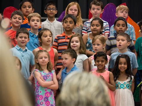 kindergarten show