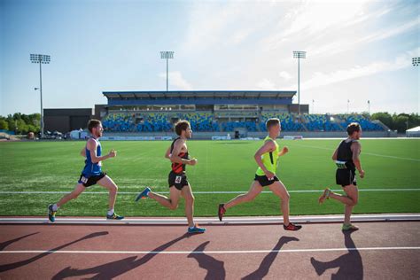 canadas finest track runners deliver  championships canadian