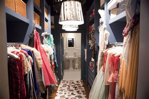 behind the scenes shot of carrie bradshaw s closet from sex and the city 2 fashion in film