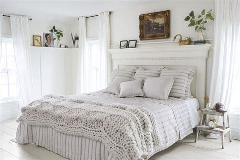 pure  white bedroom furniture