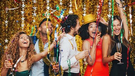 New Year’s Eve Party Ideas Throw The Ultimate Gathering The Courier