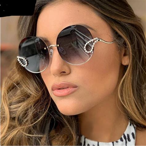 2020 luxury ladies rhinestone sunglasses women italy brand designer