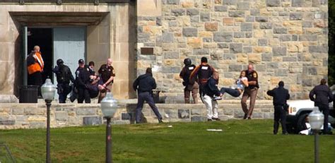 Virginia Tech Shooting Leaves 33 Dead The New York Times