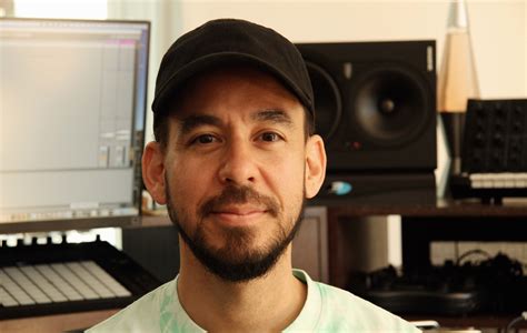 listen  mike shinodas mix  renforshorts  drive  mad