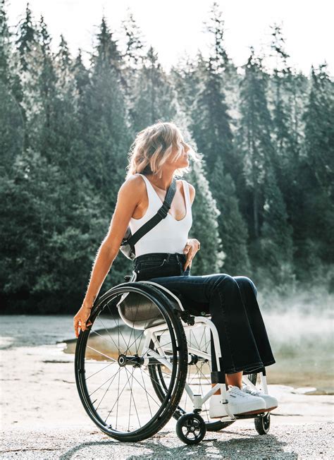 benefits  manual  electric wheelchairs oneflare blog