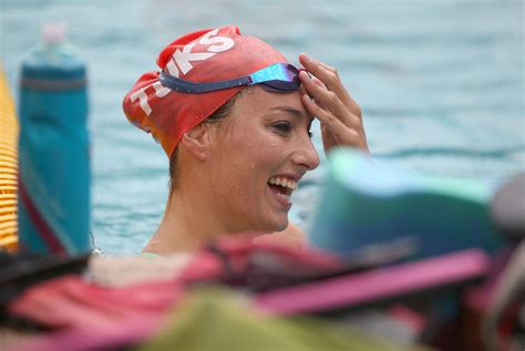 sa swimmer tatjana schoenmaker breaks  year national record sapeople worldwide south
