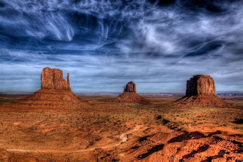 Monument Valley Arizona And Utah Usa Beautiful Places