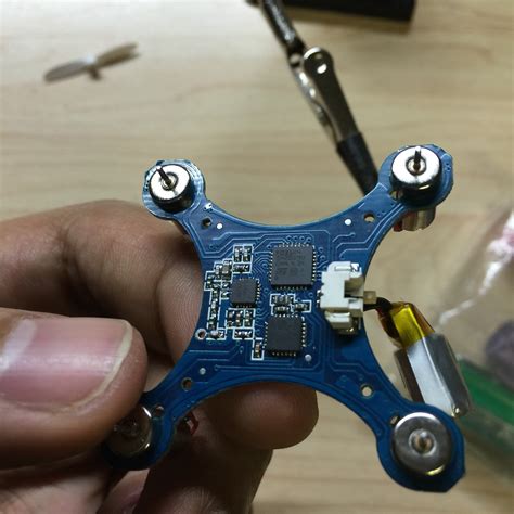 mini quadcopter internals droneday