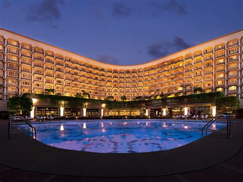 top  star hotels   delhi india hotel  resort
