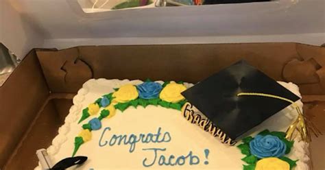 this publix censored graduation cake fail has the internet in tears