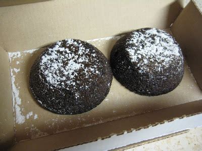 review dominos chocolate lava crunch cakes brand eating
