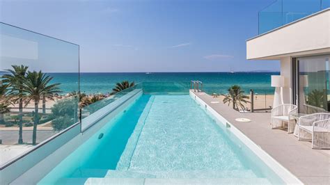 exklusives hotel  der playa de palma mallorca  hype beach house