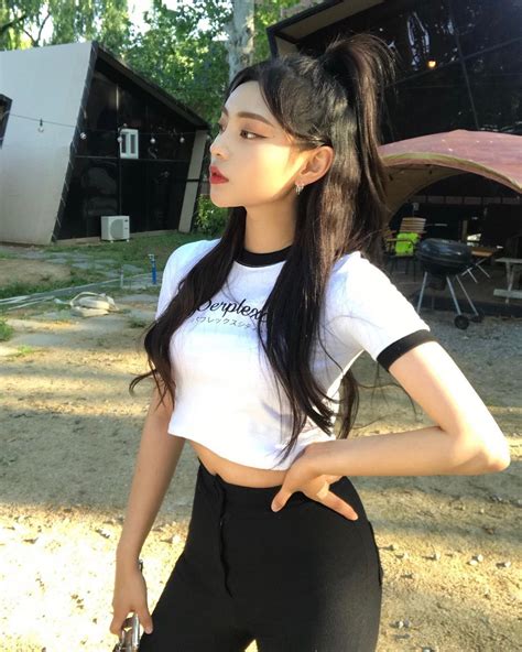 현빈 on instagram “ perplexcity official” ulzzang girl ulzzang korean