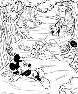 Mickey Mouse Pequeocio Futbol Jugando Desenhos Películas Negro Vagabundo Dama sketch template