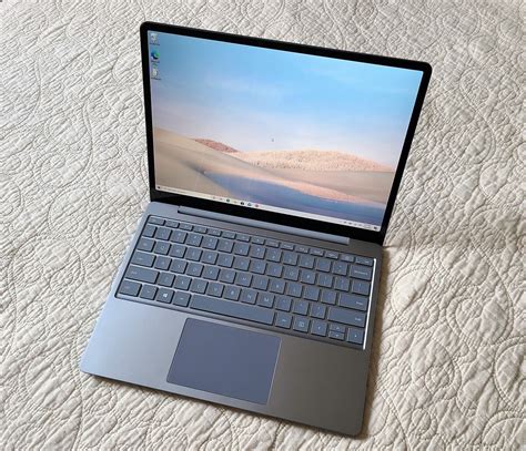 surface laptop  review microsoft delivers  decent budget pc pc