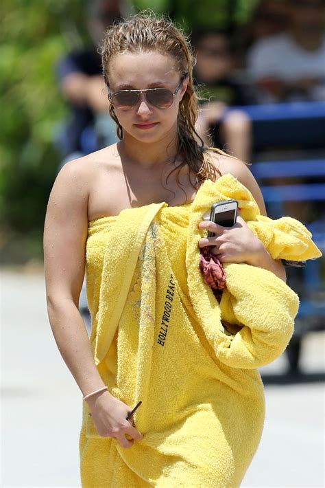 The Latest Pics Of The Hottest Celebrities Hayden Panettiere At Miami