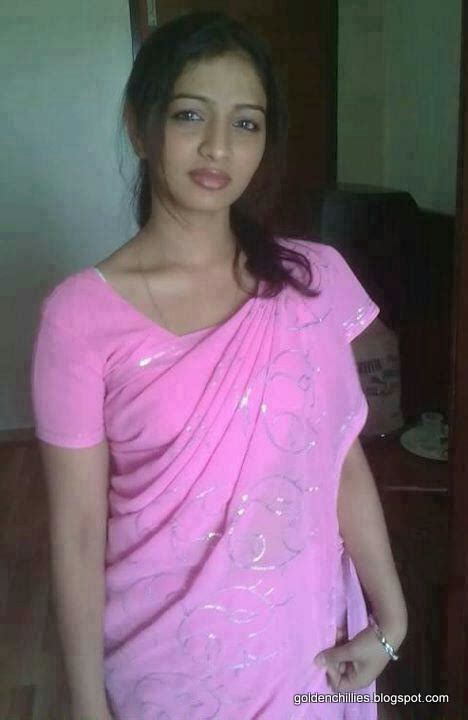 Indian Real House Wife Hot Actress Hot Photos