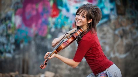 lds violinist lindsey stirling 4th highest paid youtuber mormon music