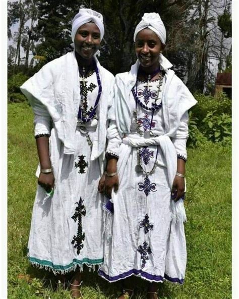 gojjam amhara   ethiopian dress traditional outfits amhara