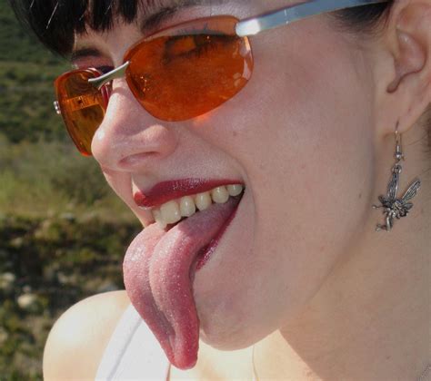 Long Sexy Tongues Photo Album By Tongue Fetish