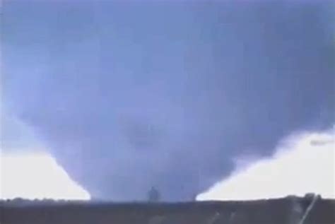 remembering  iowa  twister  destroyed  entire town