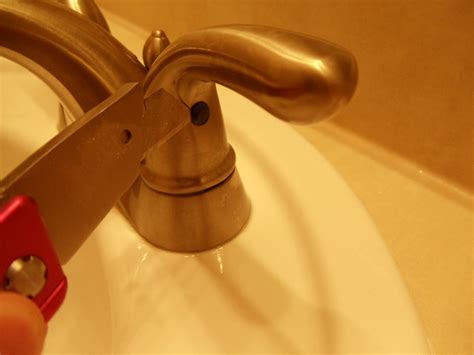 fix  leaking glacier bay bathroom sink faucet diy home repair