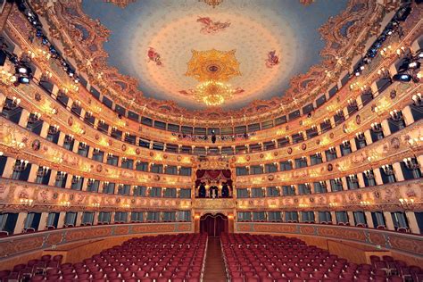 premiere   fenice opera house hotel  la commedia venice