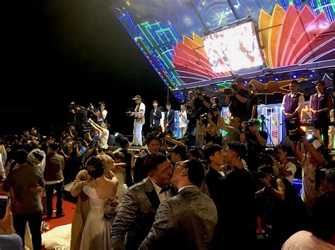 mass wedding banquet to celebrate same sex marriage in taiwan centre for international policy