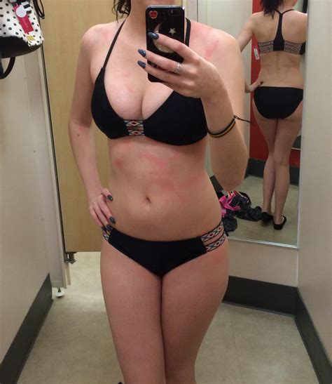 big tits brunette babe taking selfie of her bikini body in trial room teenie porn