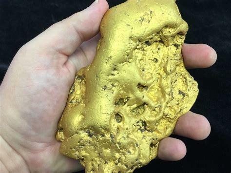 gold nugget discovered  northern california sells