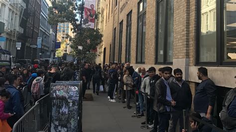 Apple Iphone X Shortages Are Great News For Grifters Standing In Line