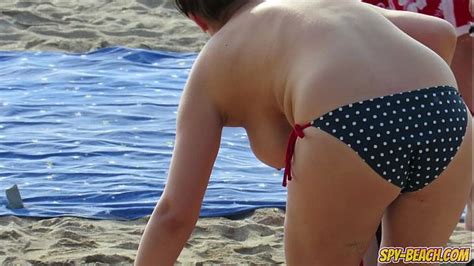 hot big tits topless milfs voyeur amateur beach video xnxx