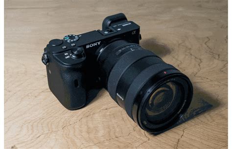 sony  review feature packed compact camera
