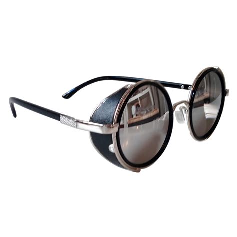Round Sunglasses Silver Frames Mirrored Lenses And Side