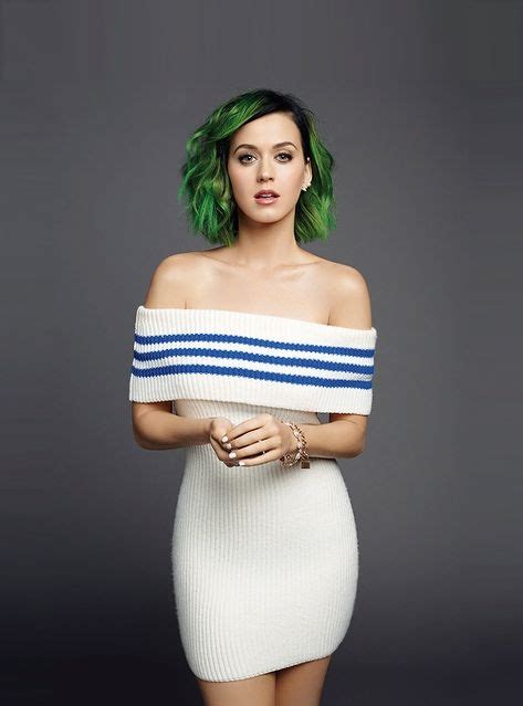 Katy Perry Goes Green Imgur Katy Perry Green Hair Katy Perry Pictures
