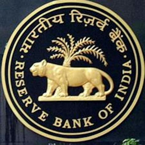 rbi relaxes norms  sanctioning  loan  relatives  directors