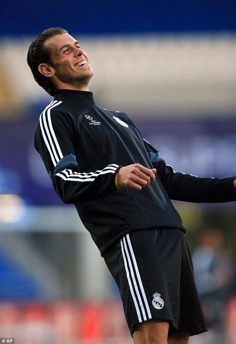 gareth bale      world  real madrid boss carlo ancelotti daily mail