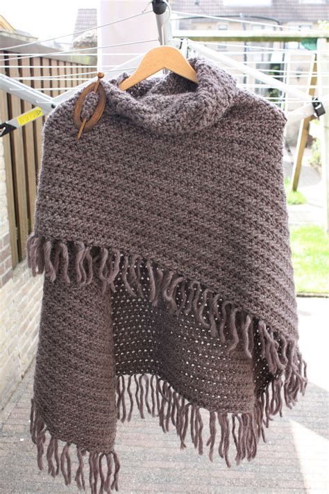 omslagdoek patroon echtstudio crochet shawl crochet baby knit crochet cowl poncho knitted