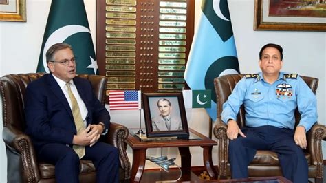 envoy air chief discuss pak  air force collaboration