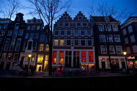 Amsterdam S Prostitution Museum Cbs News